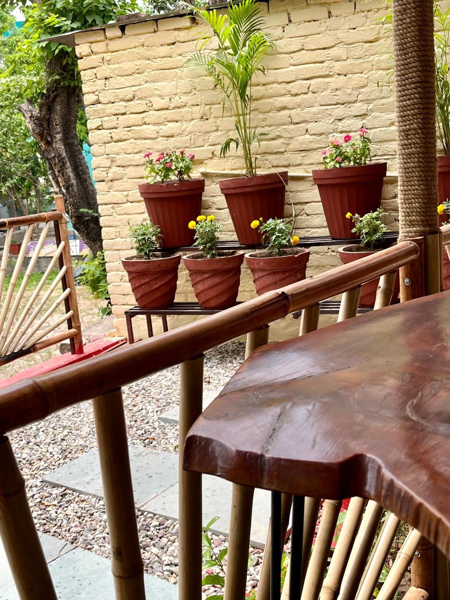 Bamboo Garden Cottages And Cafe Rishīkesh Eksteriør billede